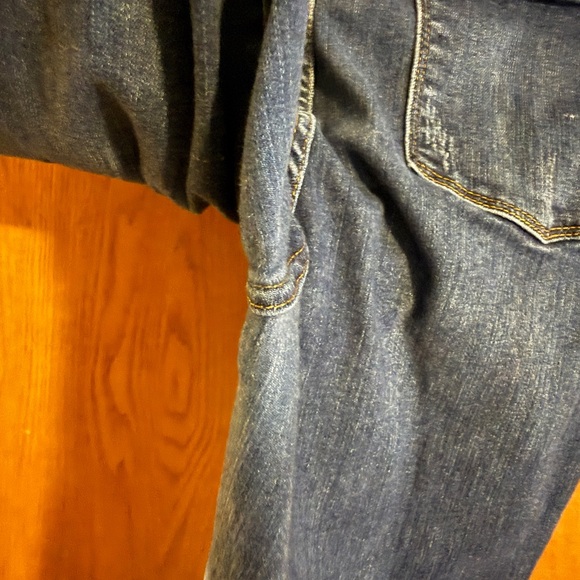 Judy Blue Dark Blue Flare Jeans - Picture 8 of 9